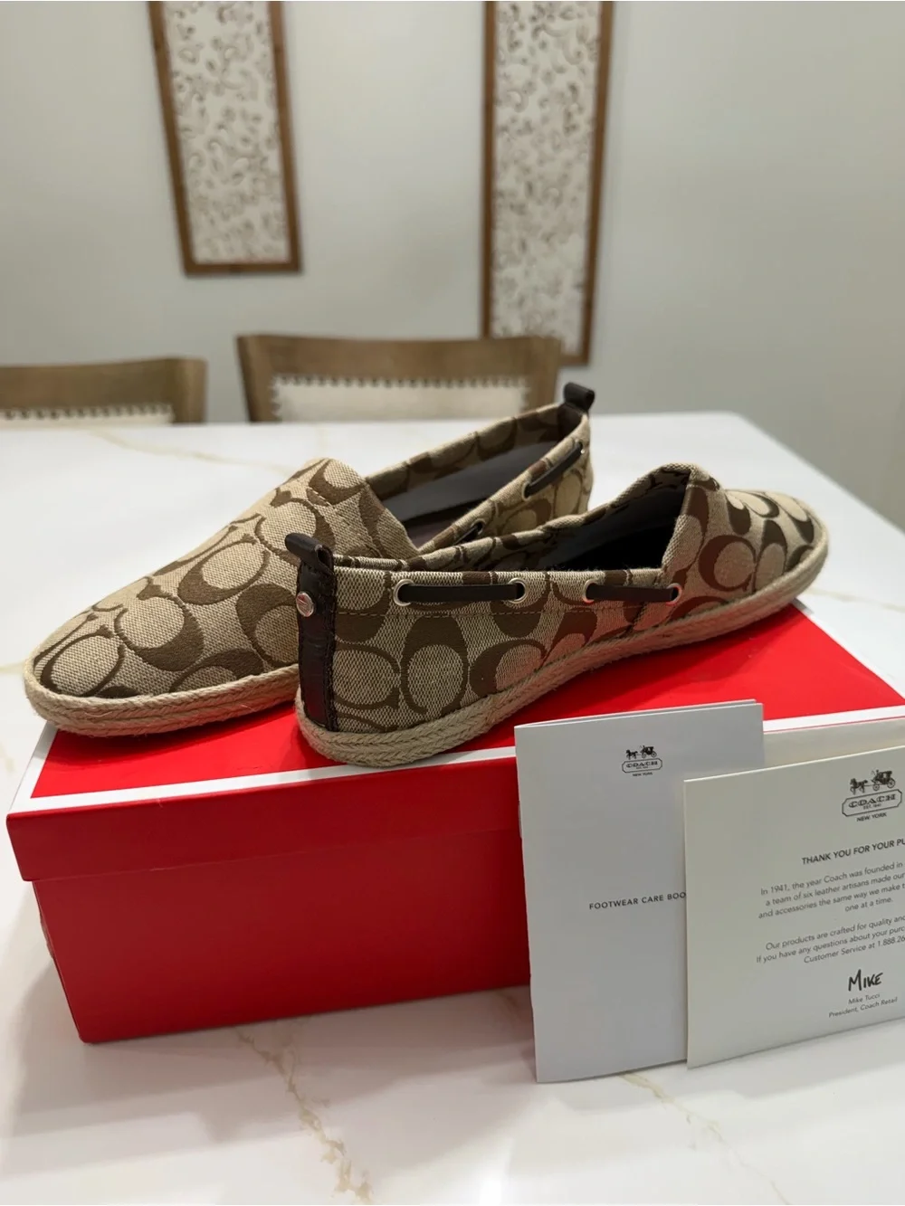 Coach versatile women’s